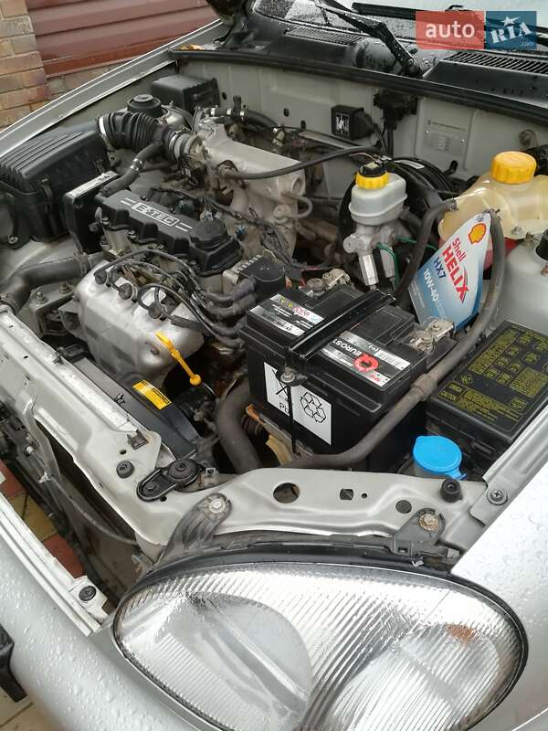 Седан Daewoo Lanos 2005 в Сумах