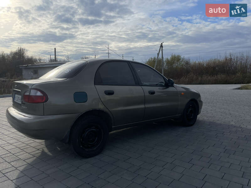 Седан Daewoo Lanos 2003 в Хмельницькому