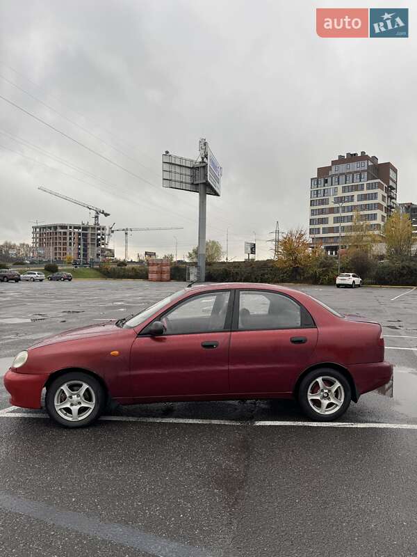 Седан Daewoo Lanos 2005 в Ужгороде