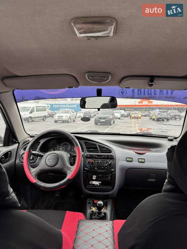 Седан Daewoo Lanos 2005 в Ужгороде