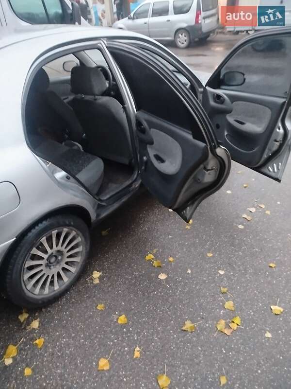 Седан Daewoo Lanos 2006 в Харкові