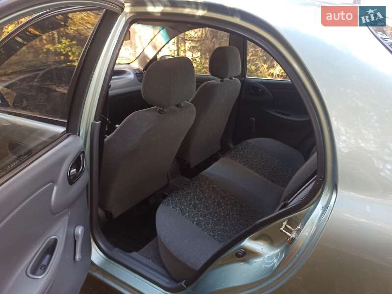 Седан Daewoo Lanos 2008 в Ивано-Франковске