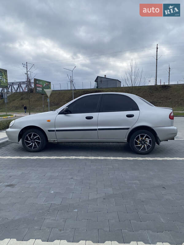 Седан Daewoo Lanos 2002 в Ірпені фото 6 Седан Daewoo Lanos 2002 в Ірпені