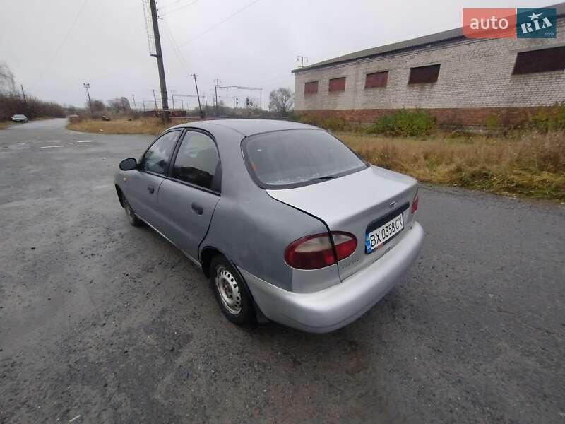 Седан Daewoo Lanos 2004 в Мирополі