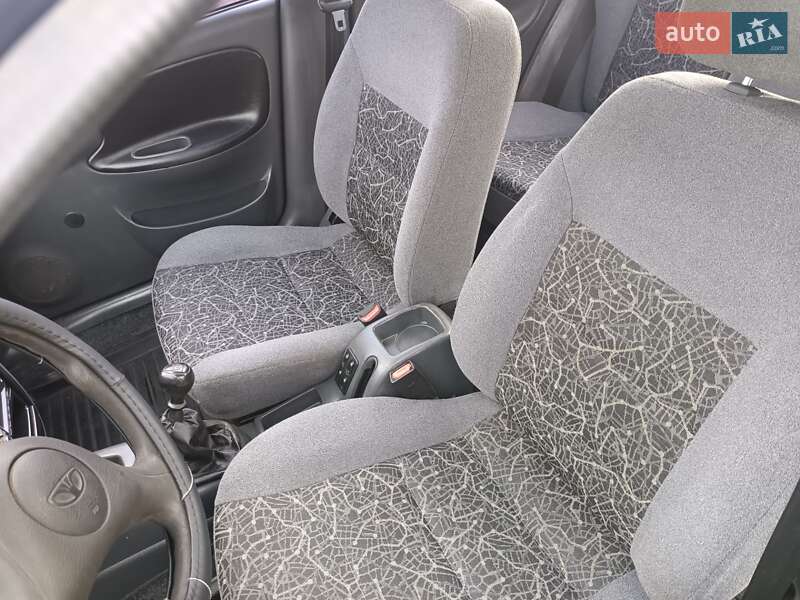 Седан Daewoo Lanos 2006 в Глобиному