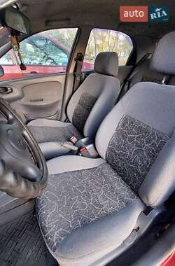 Хэтчбек Daewoo Lanos 2004 в Киеве