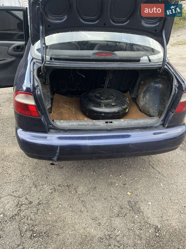 Седан Daewoo Lanos 2006 в Львові