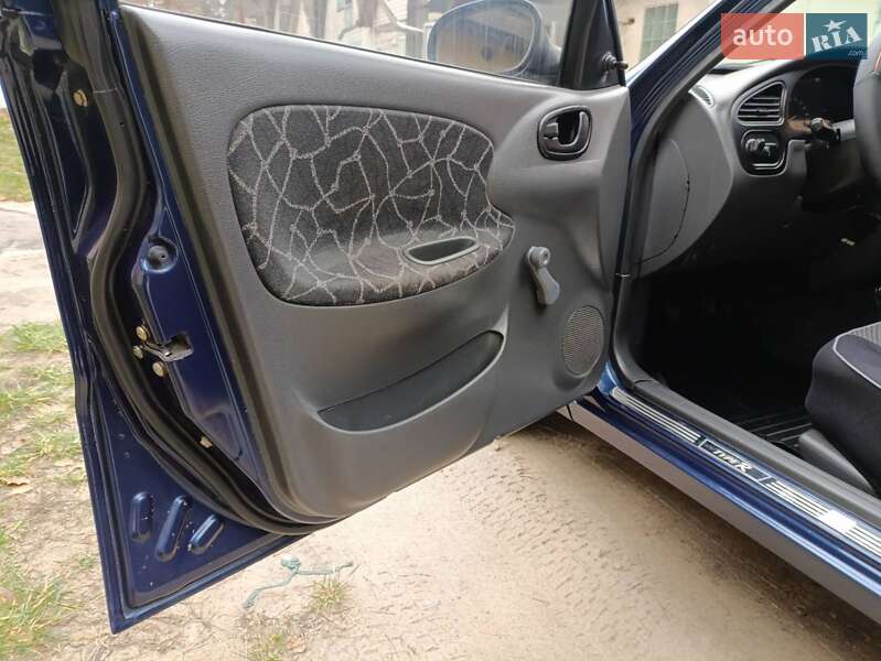 Седан Daewoo Lanos 2004 в Житомире фото 27 Седан Daewoo Lanos 2004 в Житомире