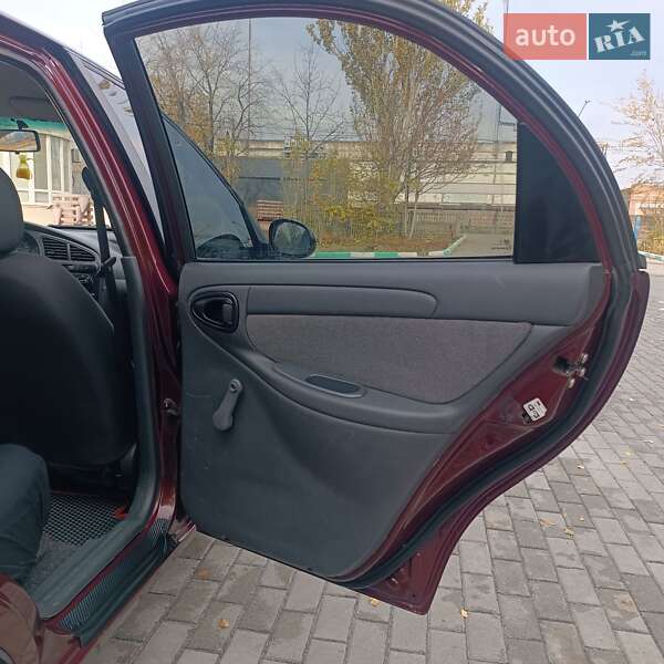 Седан Daewoo Lanos 2007 в Запоріжжі
