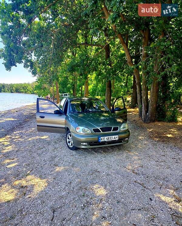 Седан Daewoo Lanos 2006 в Кривом Роге