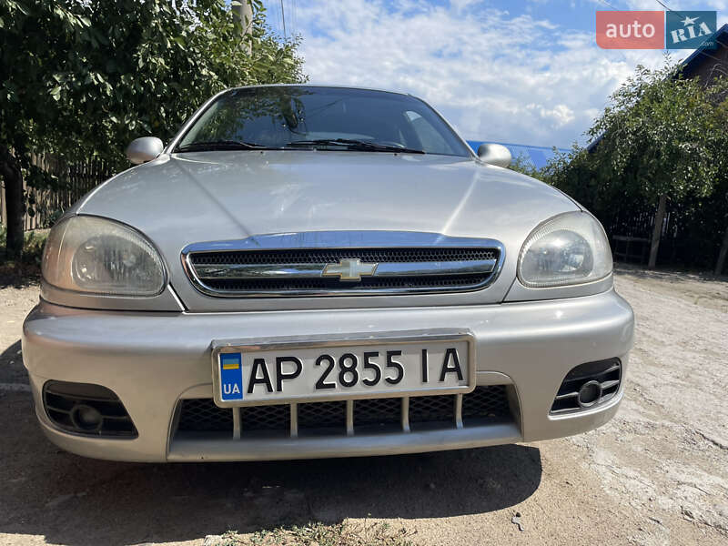 Хетчбек Daewoo Lanos 2003 в Запоріжжі