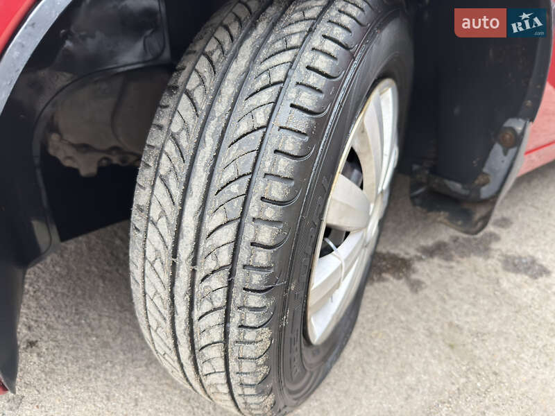 Седан Daewoo Lanos 2008 в Киеве