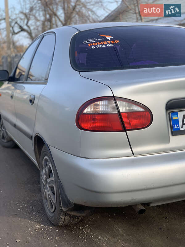 Седан Daewoo Lanos 2004 в Вінниці