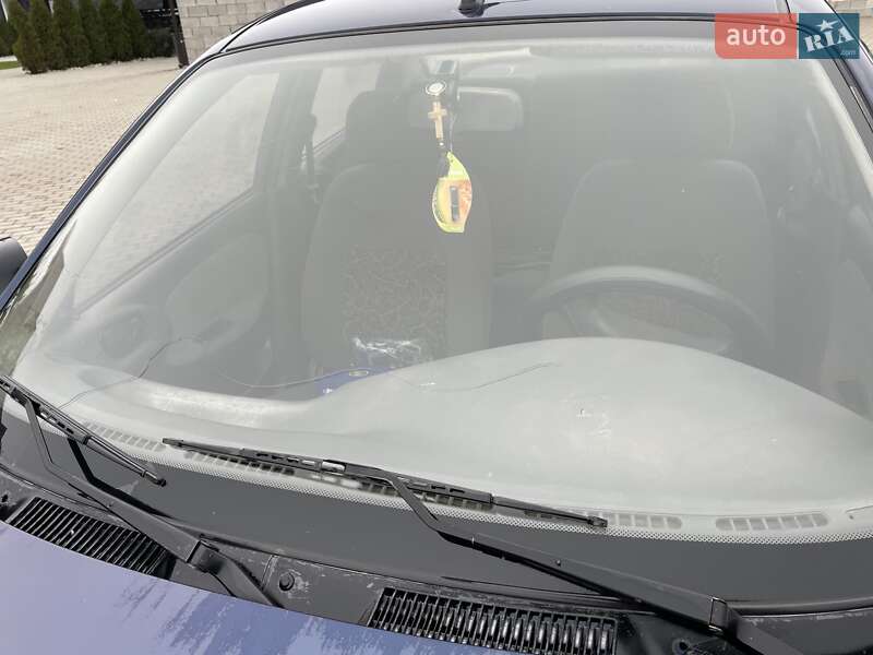 Седан Daewoo Lanos 2005 в Мурованих Курилівцях