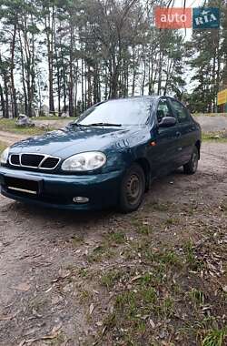 Седан Daewoo Lanos 2003 в Макарові