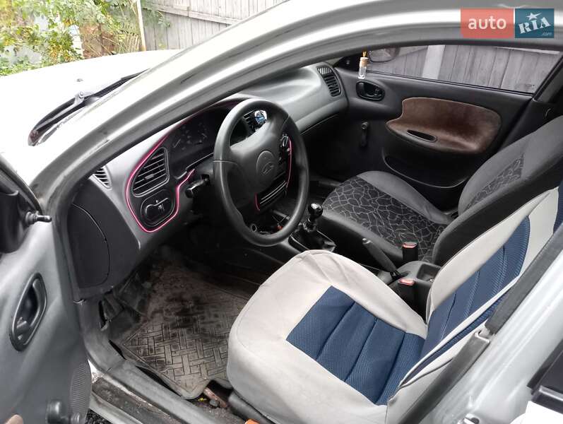 Седан Daewoo Lanos 2004 в Житомирі