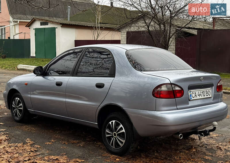 Седан Daewoo Lanos 2010 в Черкасах