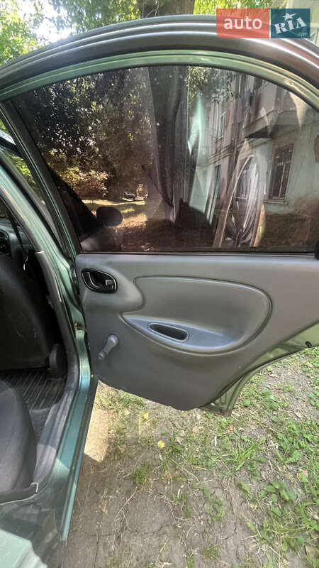 Седан Daewoo Lanos 2008 в Кропивницькому