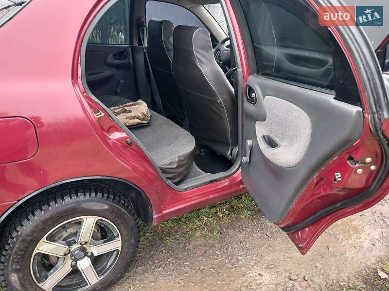 Седан Daewoo Lanos 2007 в Ужгороде