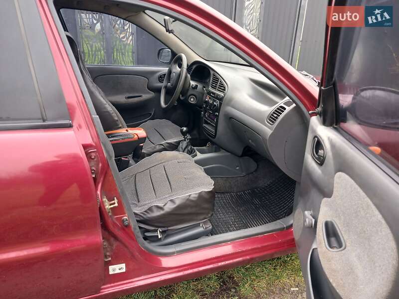 Седан Daewoo Lanos 2007 в Ужгороде