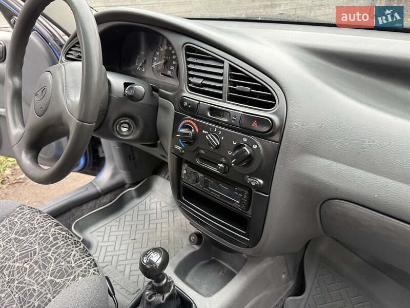 Седан Daewoo Lanos 2007 в Киеве