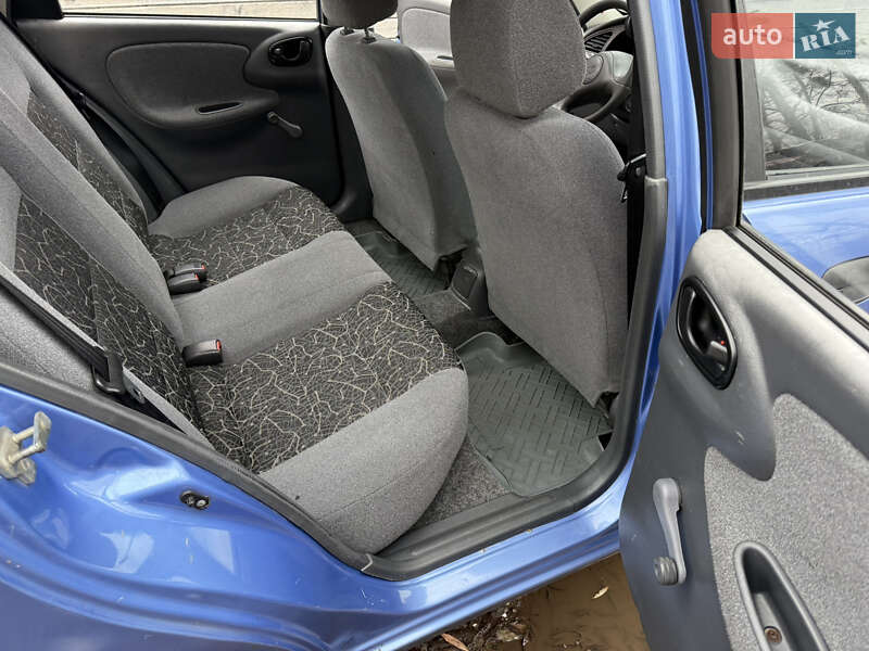 Седан Daewoo Lanos 2007 в Киеве