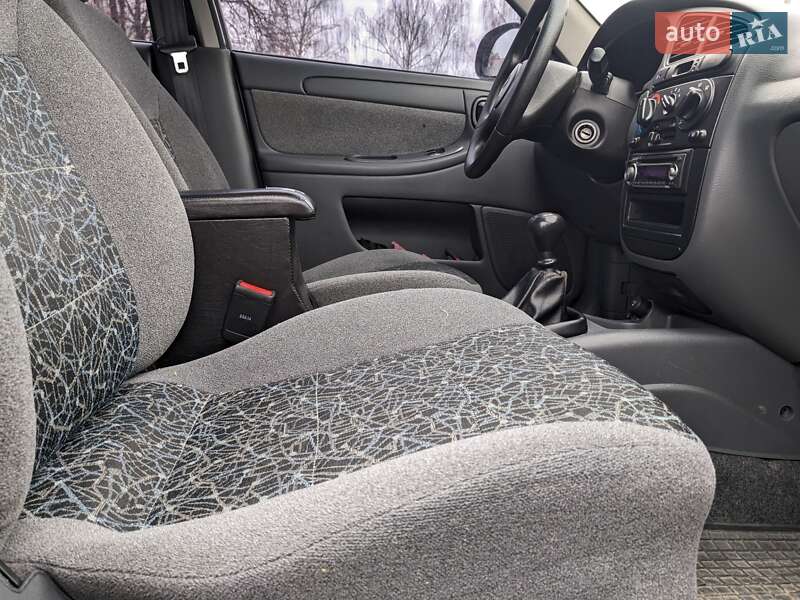 Седан Daewoo Lanos 2009 в Белой Церкви