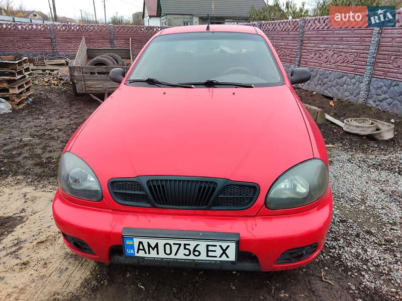 Седан Daewoo Lanos 2008 в Ружине