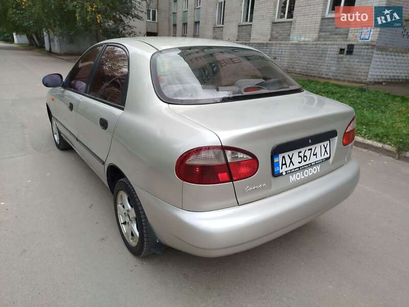 Седан Daewoo Lanos 2010 в Харкові