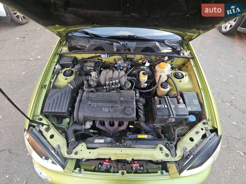 Седан Daewoo Lanos 2003 в Киеве