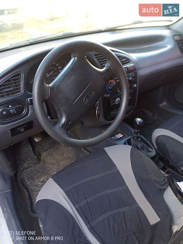 Хетчбек Daewoo Lanos 2004 в Стрию