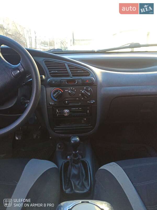 Хетчбек Daewoo Lanos 2004 в Стрию