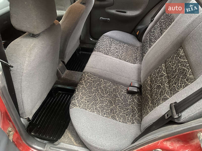 Седан Daewoo Lanos 2008 в Харькове