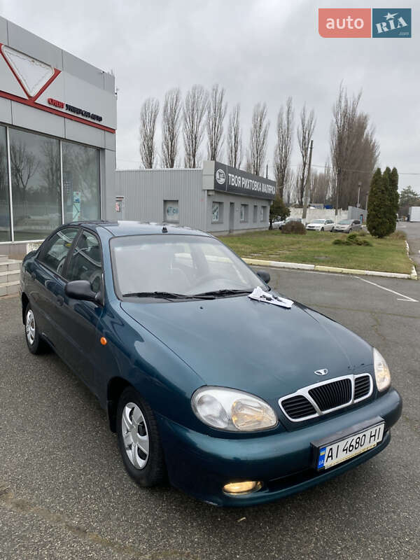 Седан Daewoo Lanos 2003 в Киеве