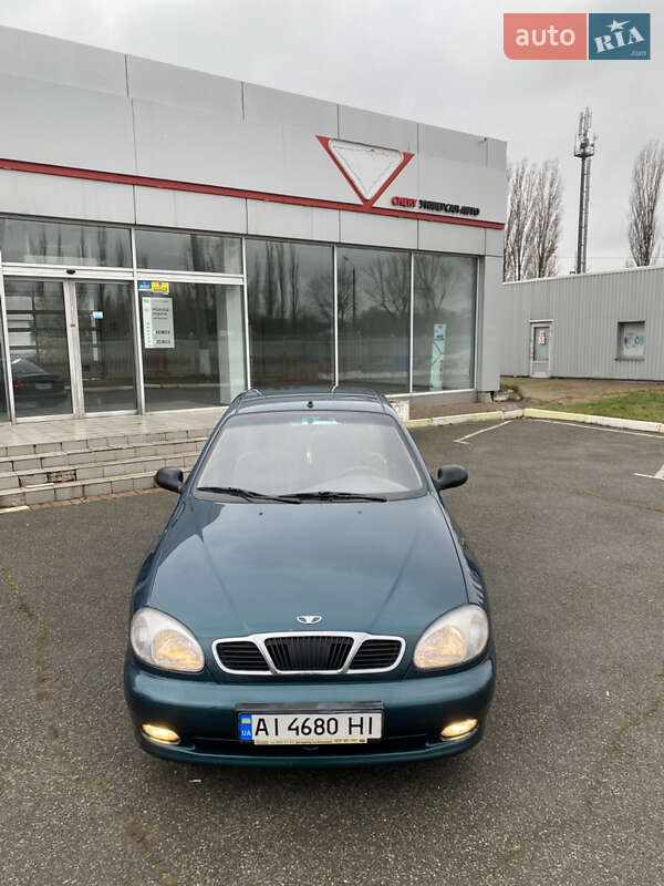 Седан Daewoo Lanos 2003 в Киеве
