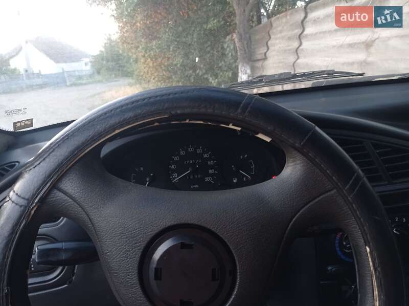 Седан Daewoo Lanos 2002 в Полтаве
