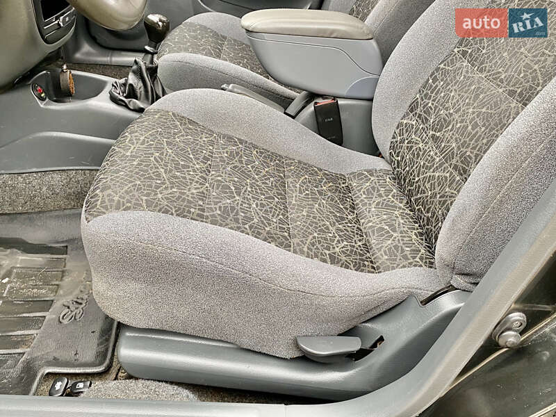 Седан Daewoo Lanos 2008 в Харкові