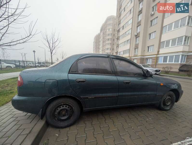 Седан Daewoo Lanos 2006 в Гатном