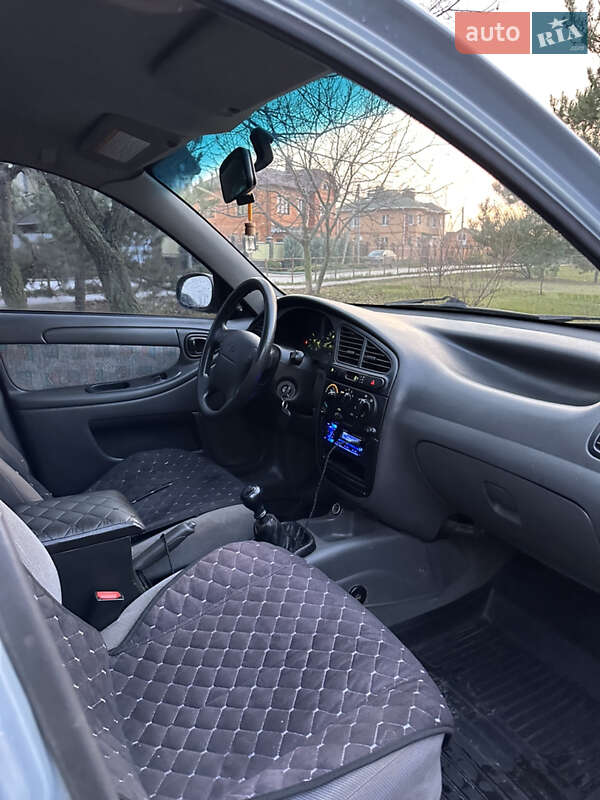 Седан Daewoo Lanos 2005 в Полтаве