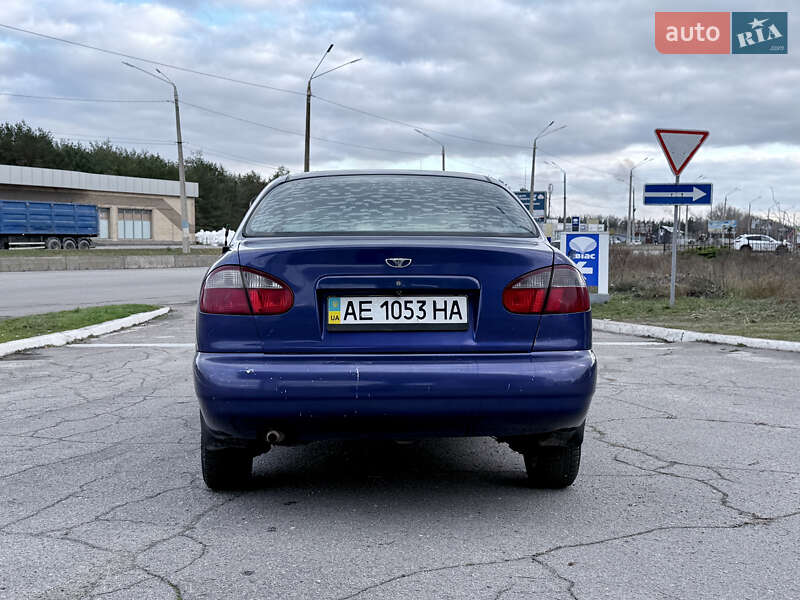 Седан Daewoo Lanos 1999 в Кам'янському