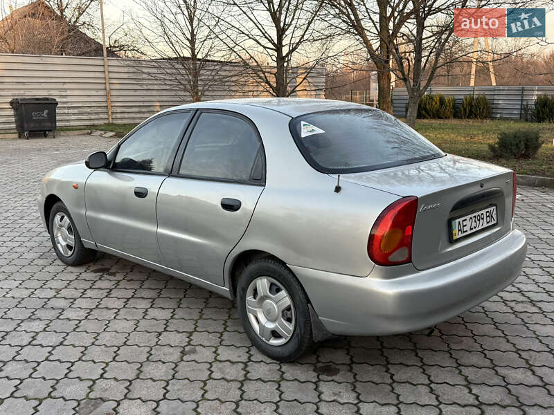 Седан Daewoo Lanos 2006 в Павлограде