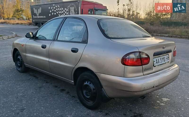 Седан Daewoo Lanos 2003 в Киеве