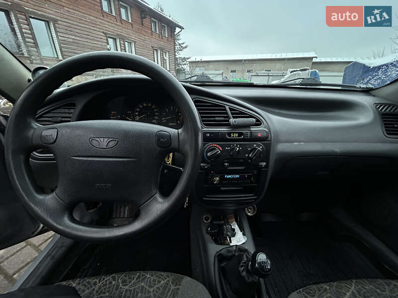 Седан Daewoo Lanos 2004 в Ивано-Франковске