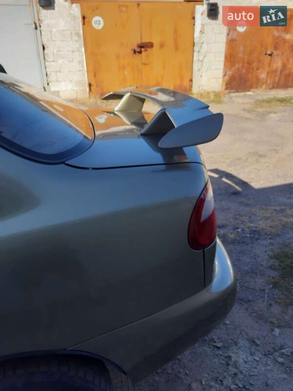 Седан Daewoo Lanos 2004 в Дніпрі
