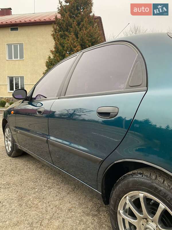 Седан Daewoo Lanos 2005 в Івано-Франківську