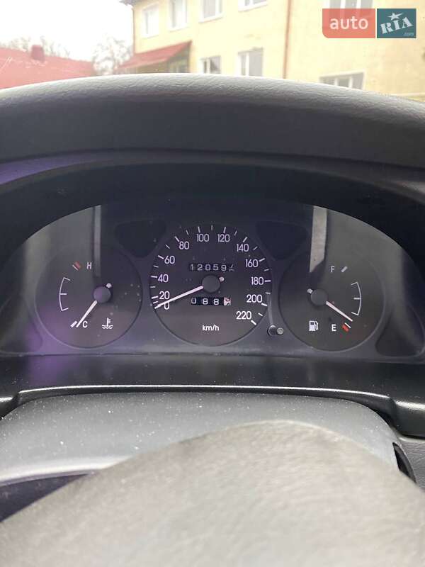 Седан Daewoo Lanos 2005 в Івано-Франківську