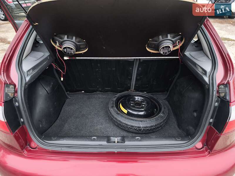 Хэтчбек Daewoo Lanos 2003 в Александрие