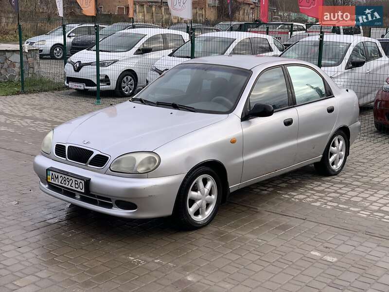 Седан Daewoo Lanos 1998 в Бердичеве