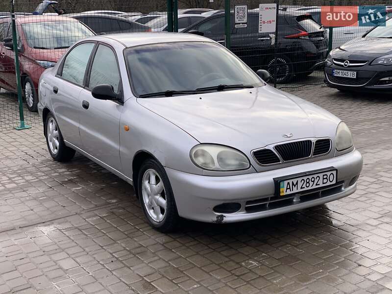 Седан Daewoo Lanos 1998 в Бердичеве