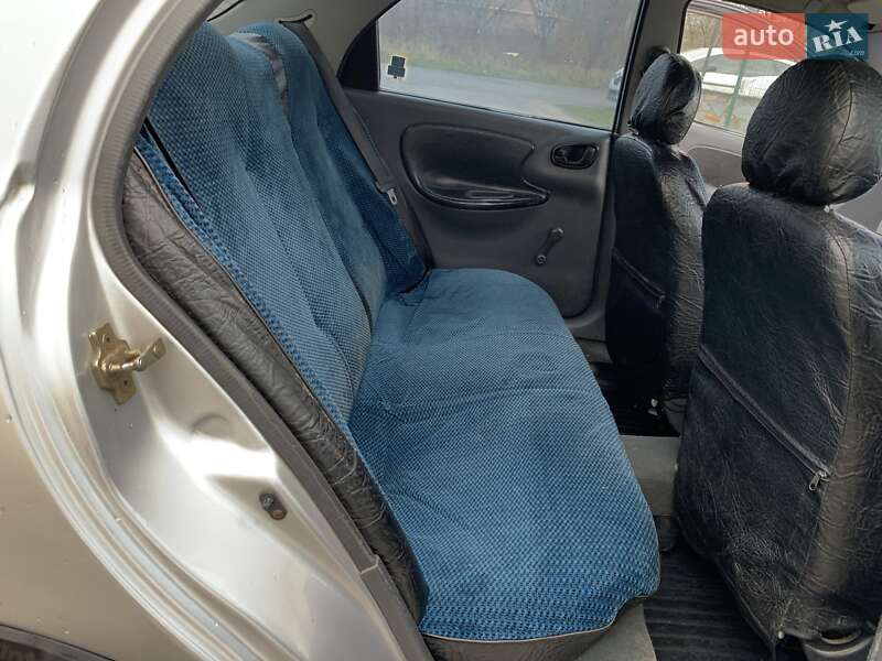 Седан Daewoo Lanos 1998 в Бердичеве